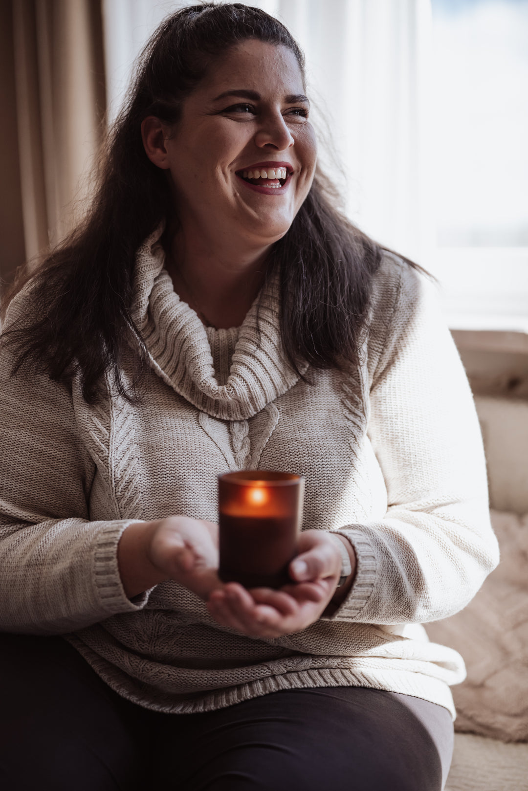 LUMARA Gründerin – Handgefertigte Ritualprodukte mit Intention