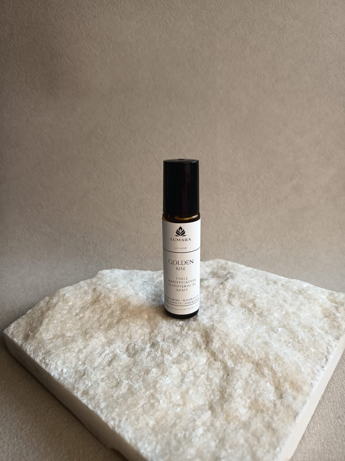 Golden Rise Beltane Ritualöl Roll-On von LUMARA für Fülle und Manifestation