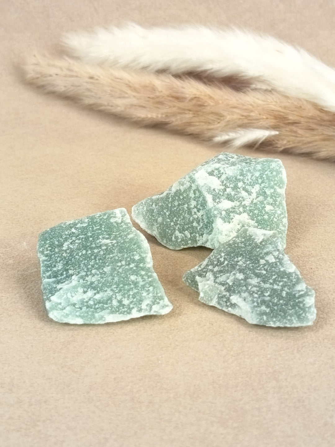 Grüner Aventurin Rohstein – naturbelassener Glücksstein für Herzchakra, Heilung und innere Balance