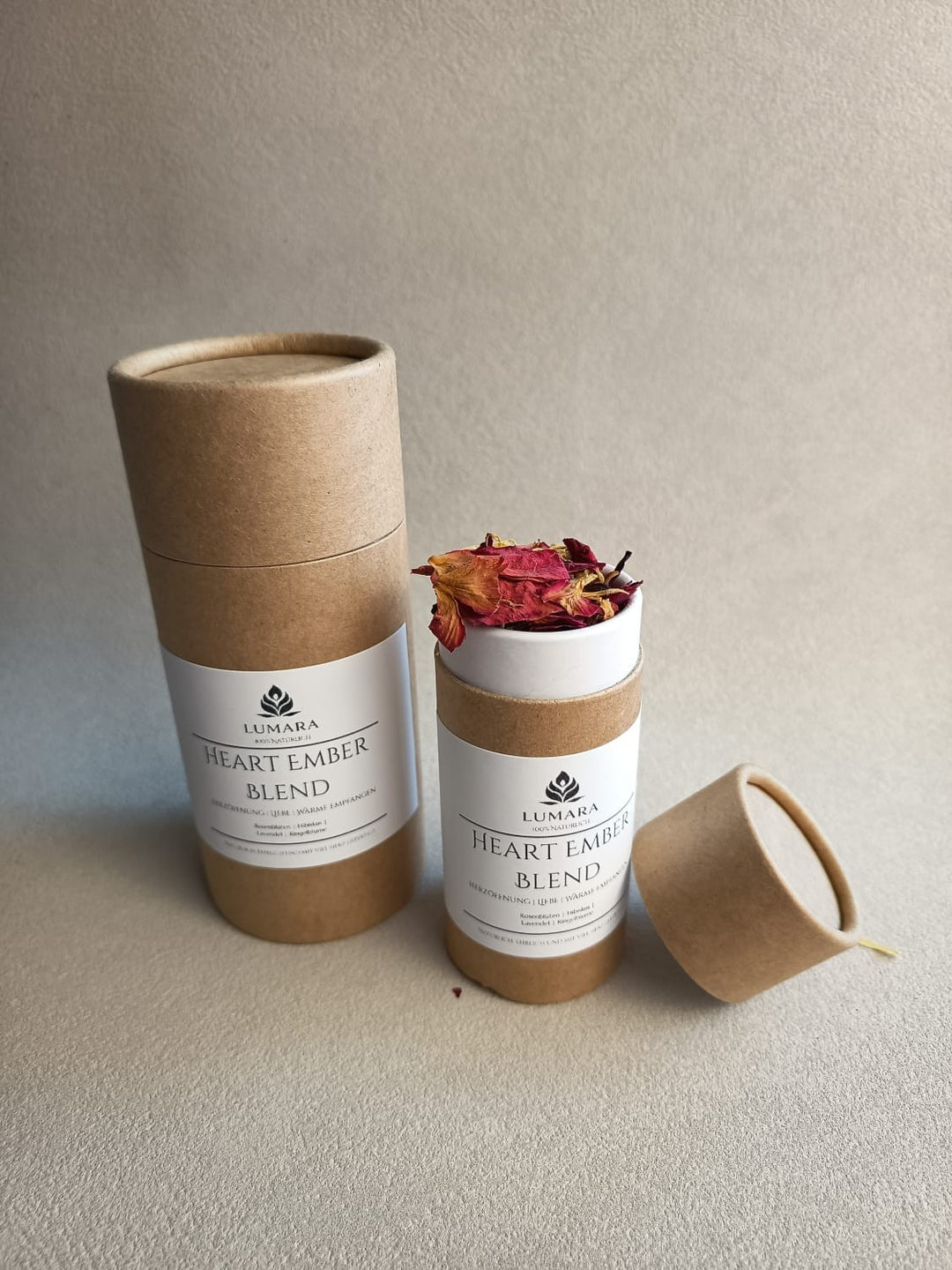 Heart Ember Blend Räuchermischung – LUMARA spirituelle Räucherung für Herzenergie