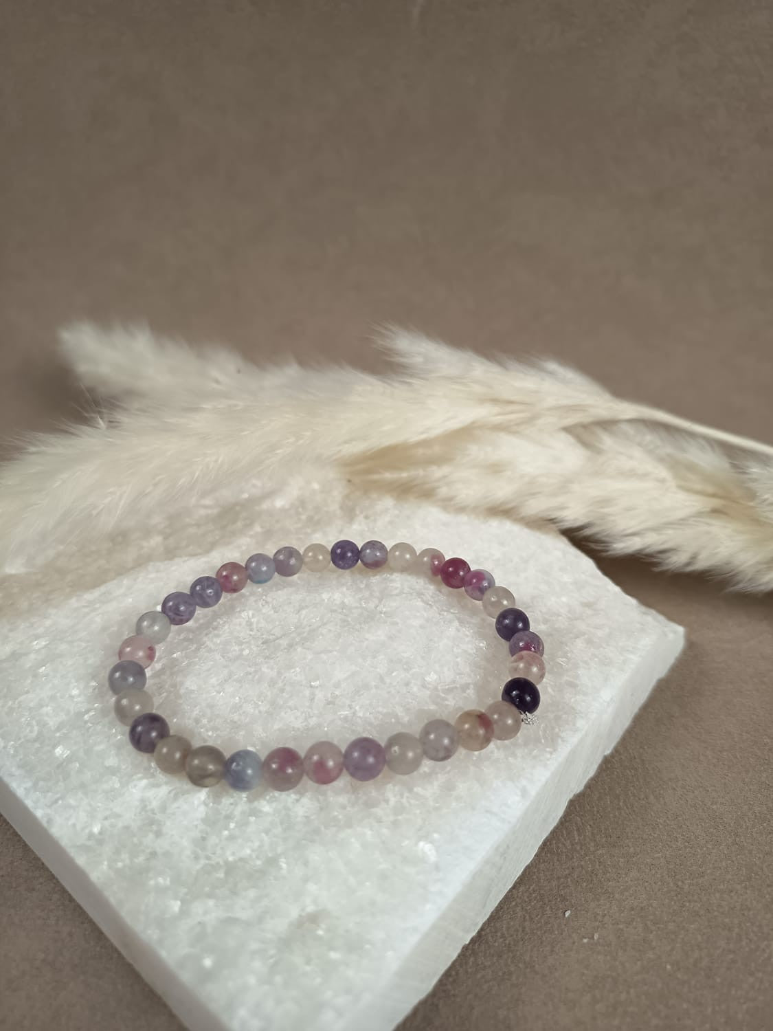 LumaraHandgefertigtes Kirschturmalin Armband 6mm – spiritueller Edelsteinschmuck für Selbstliebe, Herzöffnung und emotionale Balance 
