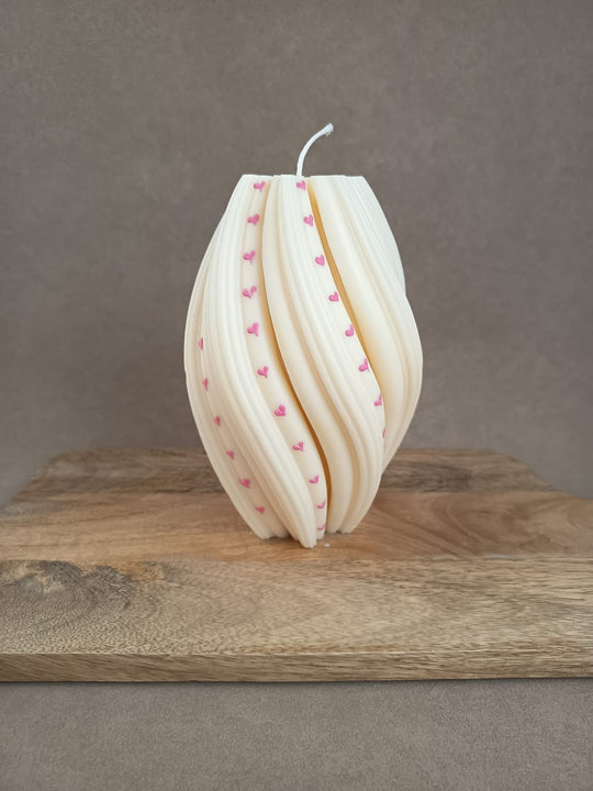 LUMARA SWIRL Kerze XL in Rosa – handgemachte Rapswachskerze