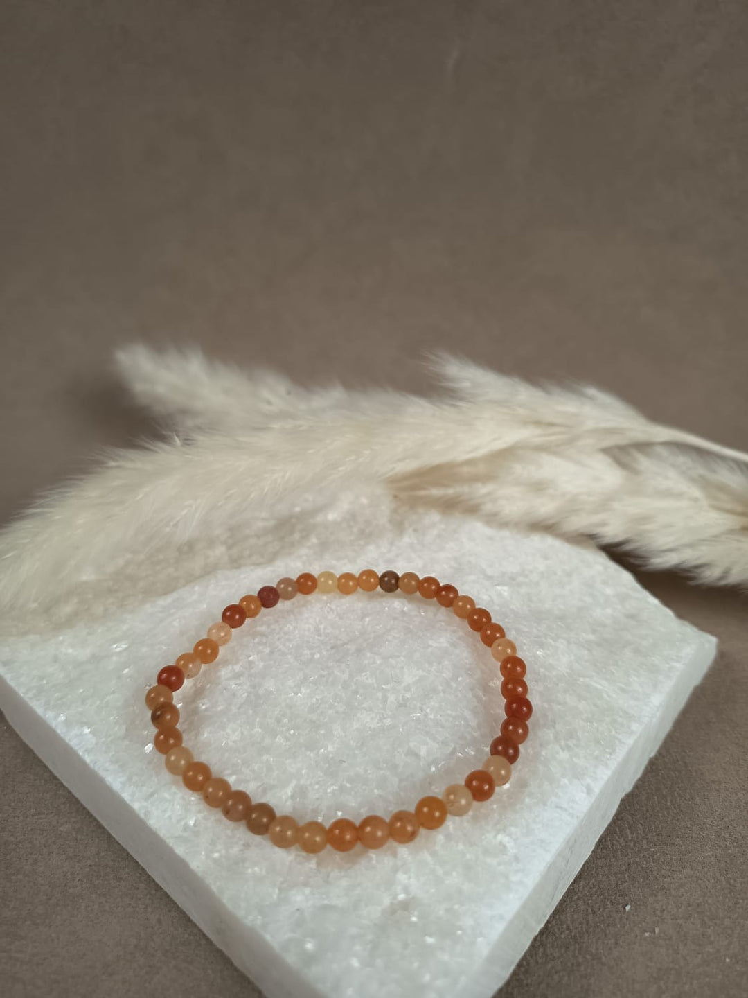 Lumara Handgemachtes Aventurin Armband 4mm in Orange – spiritueller Edelsteinschmuck für Lebensfreude, Kreativität und Selbstvertrauen von 